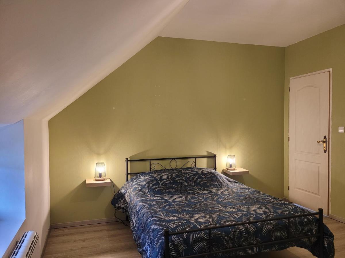 Un Nid Pour La Nuit Villa Bransles Exteriör bild